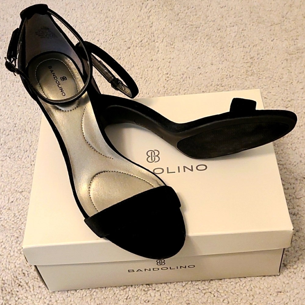 Bandolino_Madia_Black Suede Heel Sandals_3.25" high heel_Used Like New